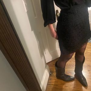 Loft detailed black skirt